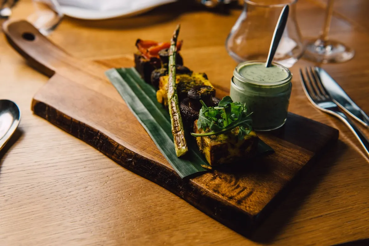 Tandoori vegetable board served with mint chutney